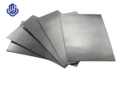 Foaie de tungsten